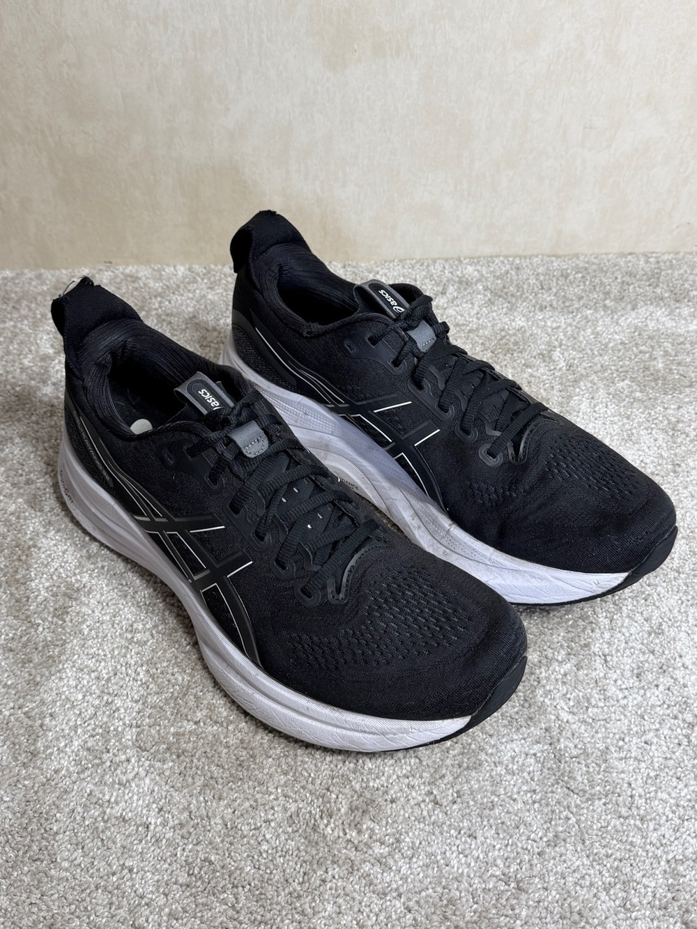 Asics Men’s GEL-Kayano 32 Road-Running Sneakers Shoes in Black White 11.5